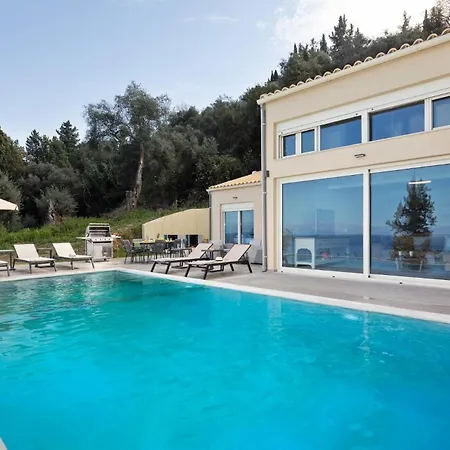 Vila Valtes Blue By Vintage Travel *