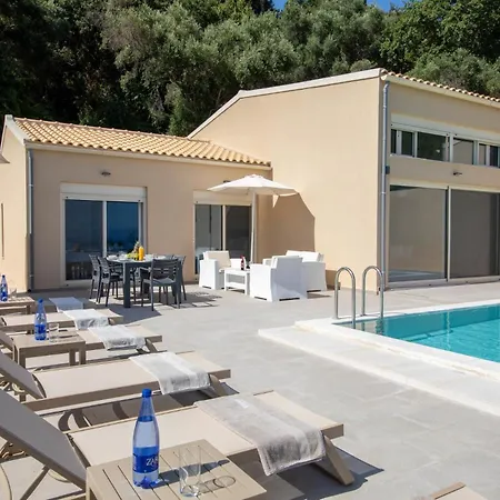 Valtes Blue Villa *