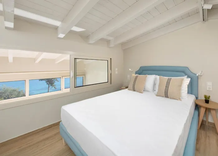 Villa Valtes Blue